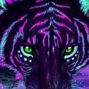 Meet your Posher, Leeann